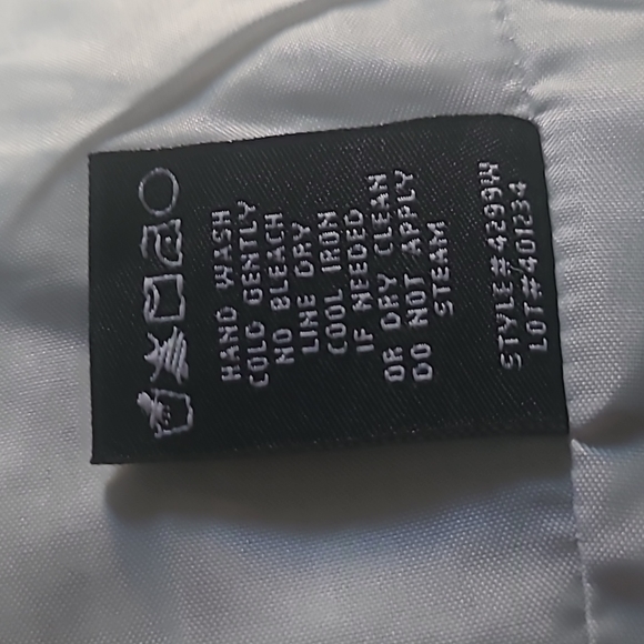 Woman Jacket - Picture 7 of 7